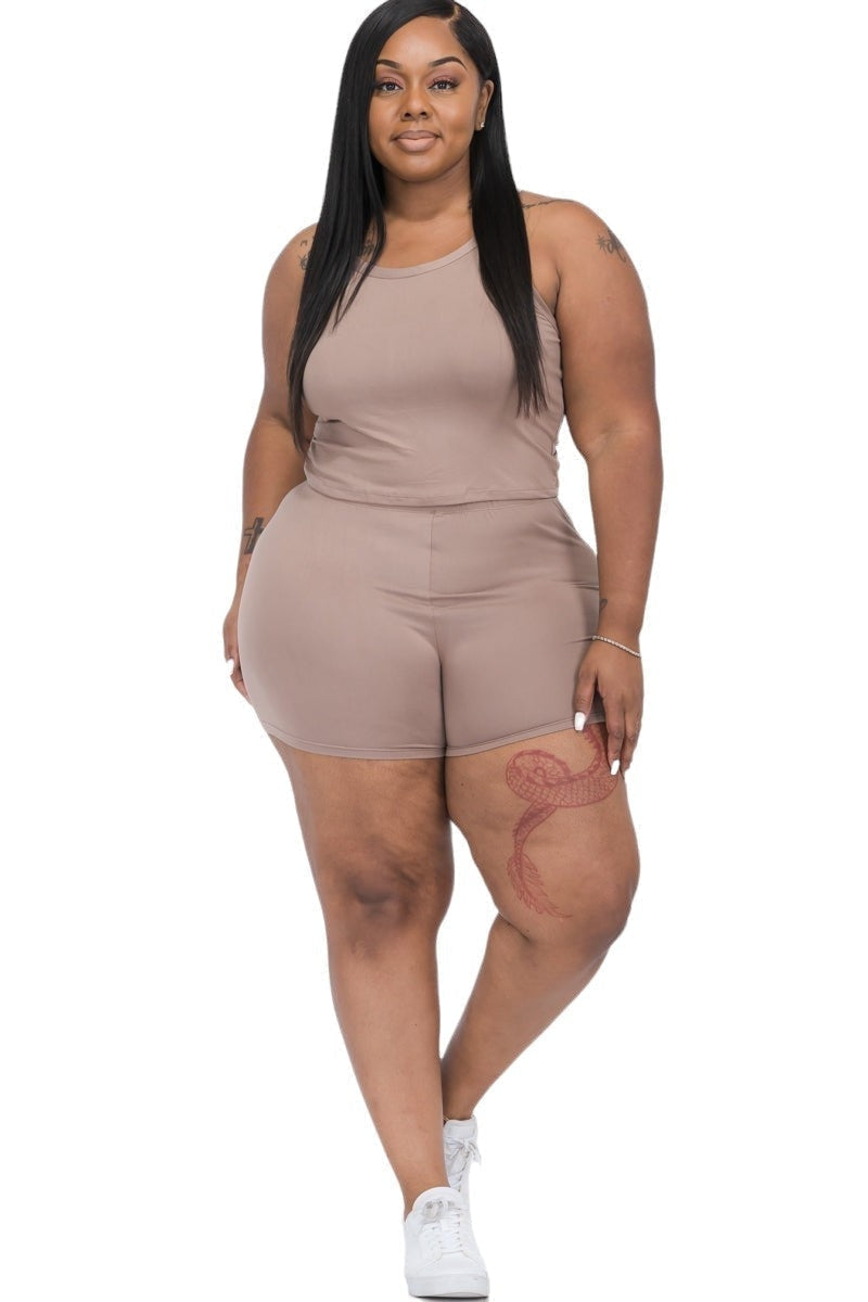 Plus Size Curvy Set in Beige, Celebrating Body Positivity and Fashion Inclusivity