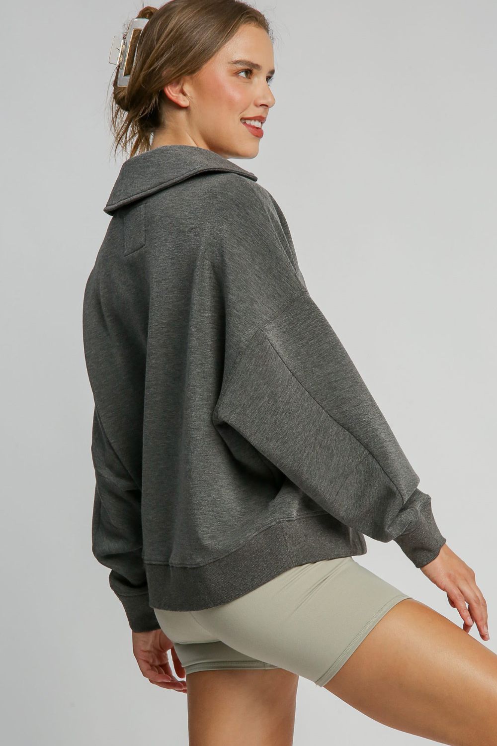 Charcoal Johnny collar sweatshirt with dropped shoulders, slightly stretchy, made of rayon, polyester, and spandex for casual style.