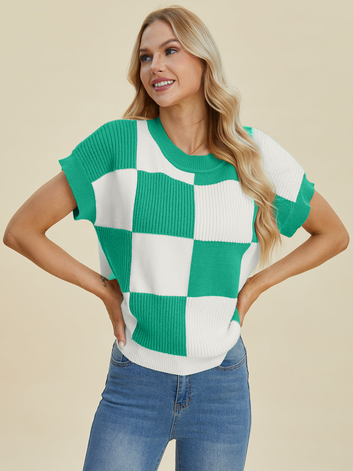 Checkered Round Neck Short Sleeve Sweater