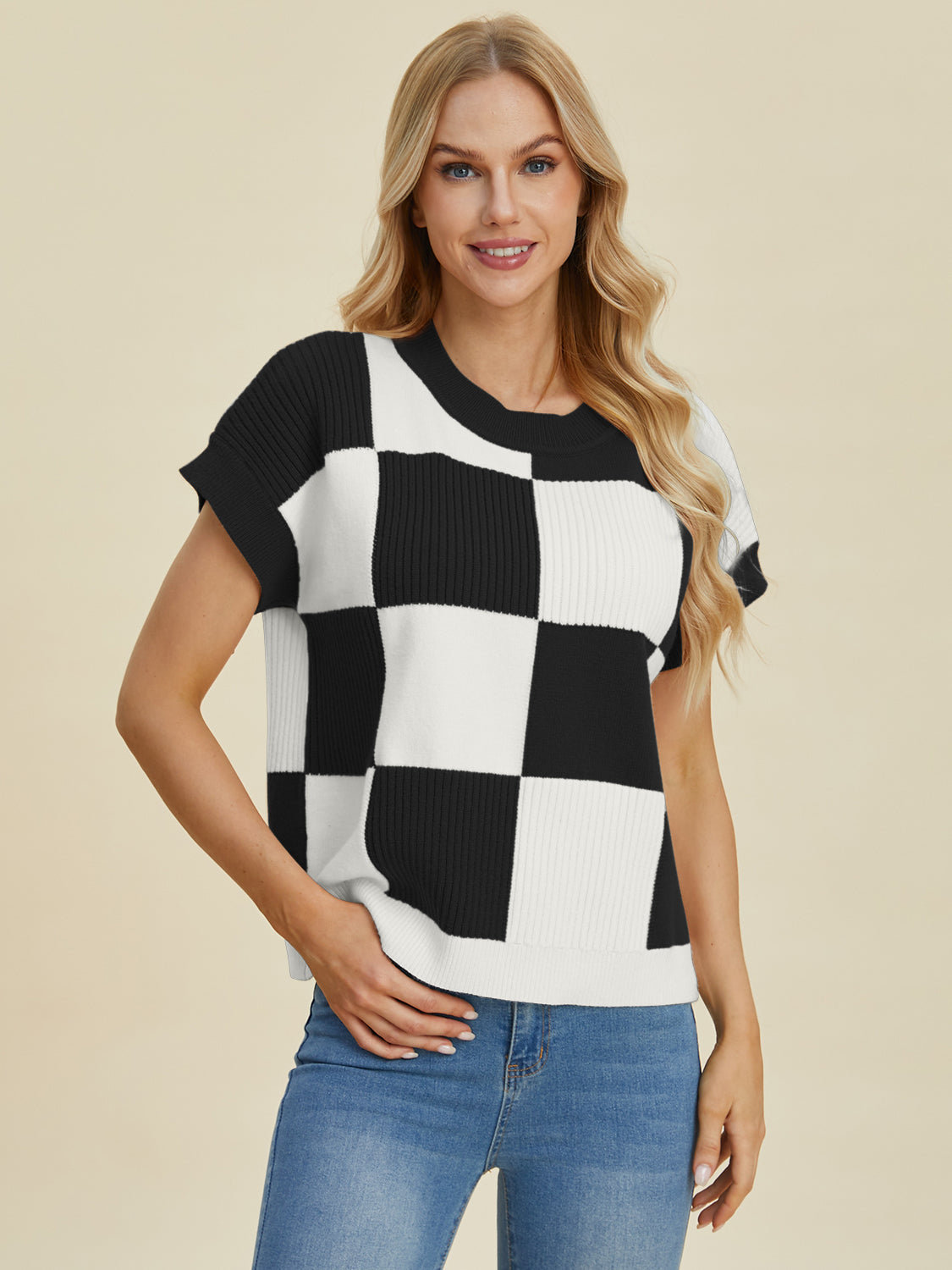 Checkered Round Neck Short Sleeve Sweater