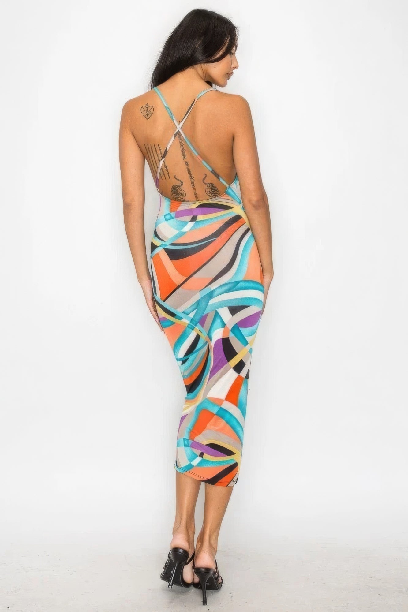 Chic Midi Dress with Crossed Back - Multicolor Marble Print