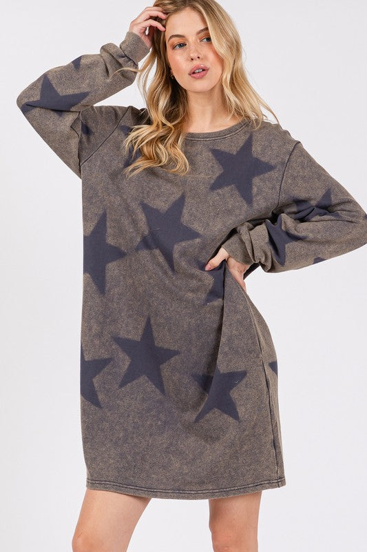 Dark gray star print round neck dress in 100% cotton with slightly stretchy fit.