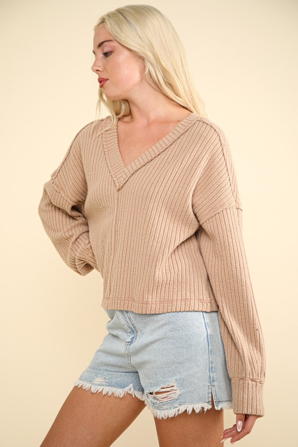 Exposed Seam V-Neck Ribbed Knit Top