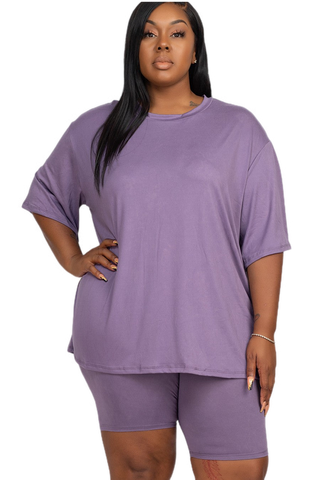 Plus size purple loose fit top and biker shorts set, comfortable women's 2-piece casual outfit in lightweight breathable fabric.