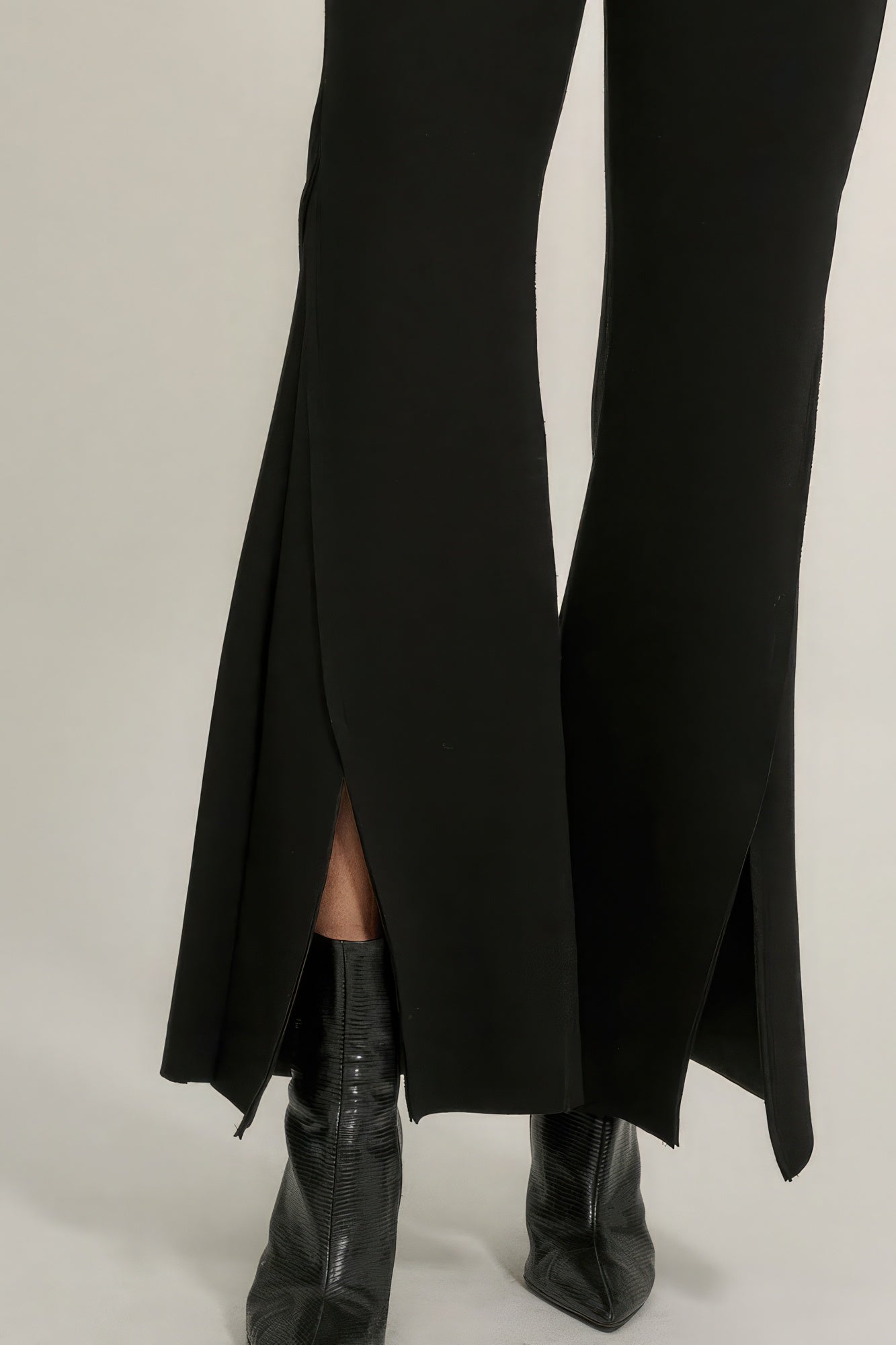 Premium Raw Edge Flare Pants - Stylish Seam Trousers