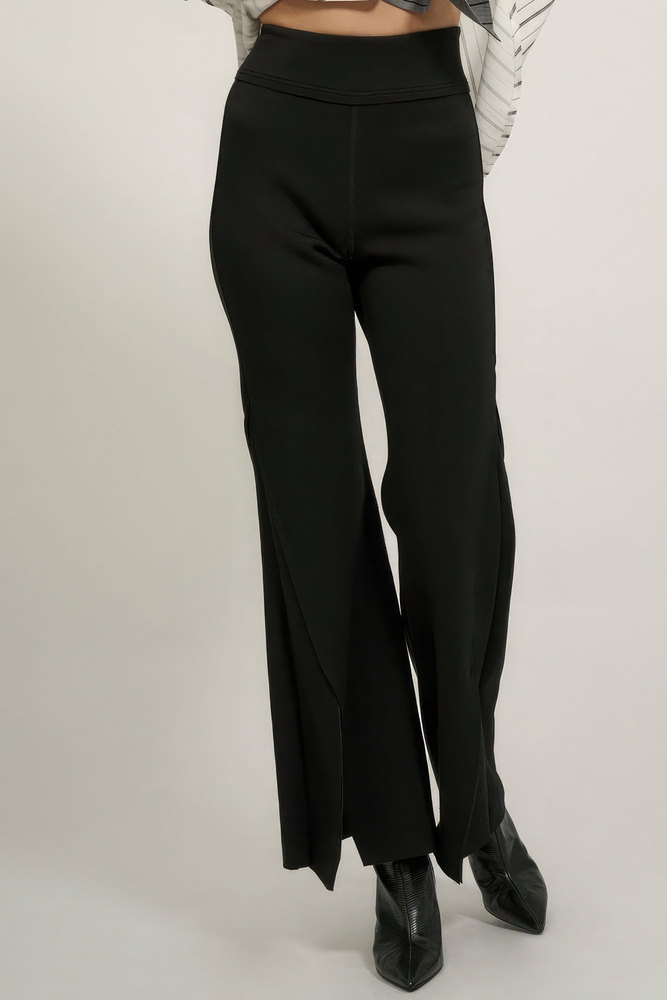 Premium Raw Edge Flare Pants - Stylish Seam Trousers