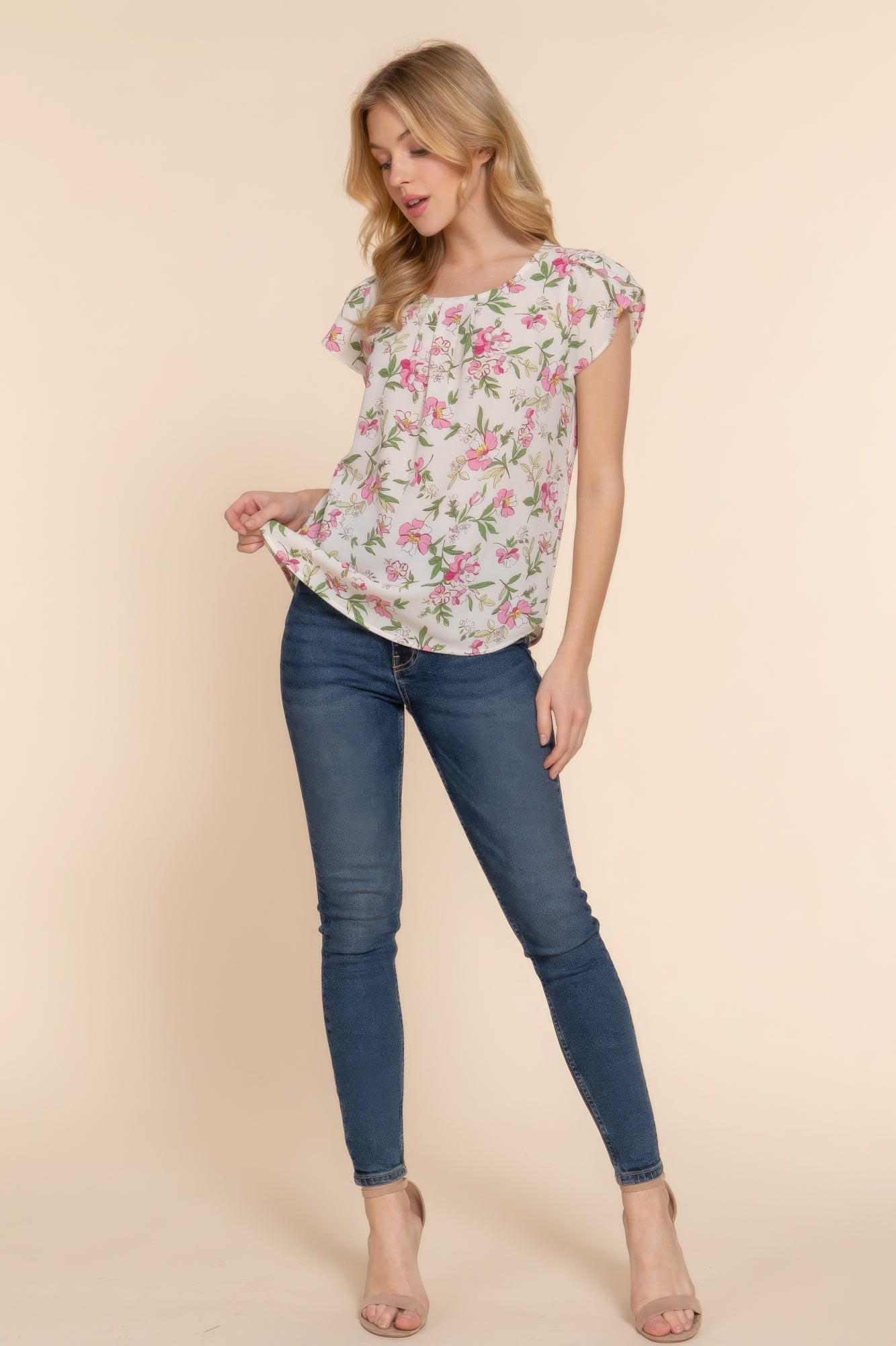 Trendy Women's Floral Print Tulip Sleeve Top - Chic Fashion