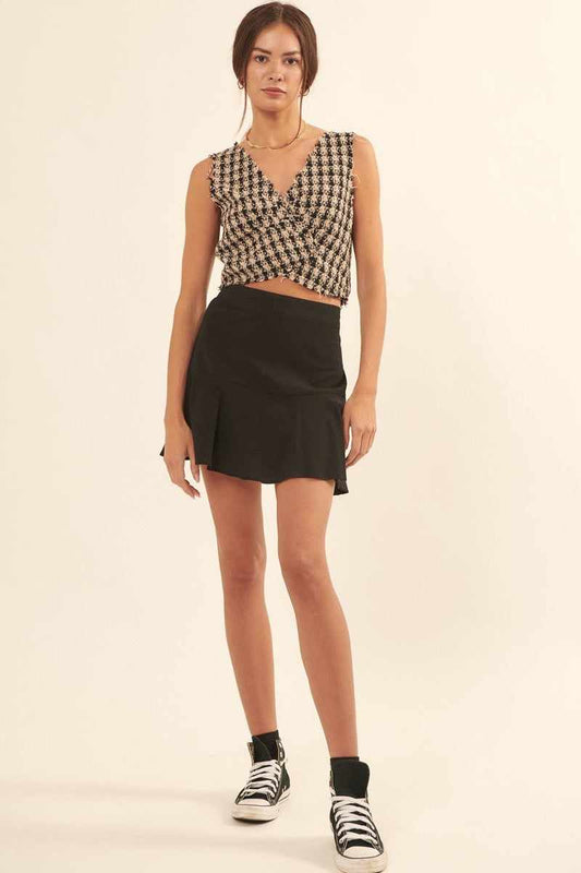 V Neckline Plaid Woven Vest-Black